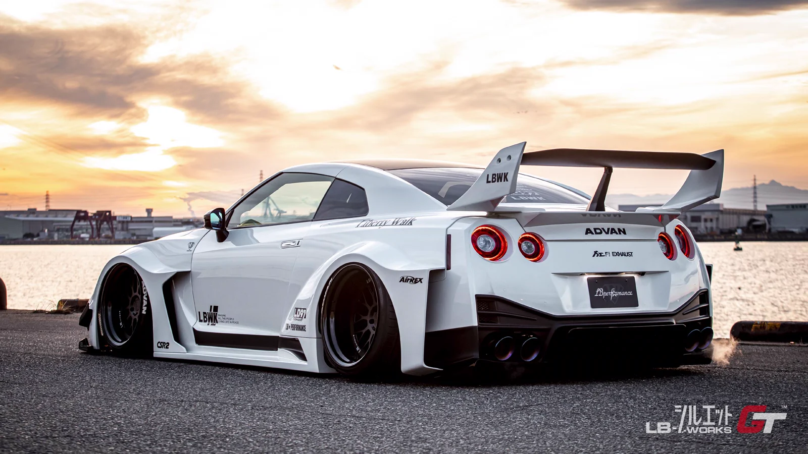 รูปชุดแต่ง ชุดแต่ง Nissan GTR R35 LB Work GT RR ภาพที่ 25