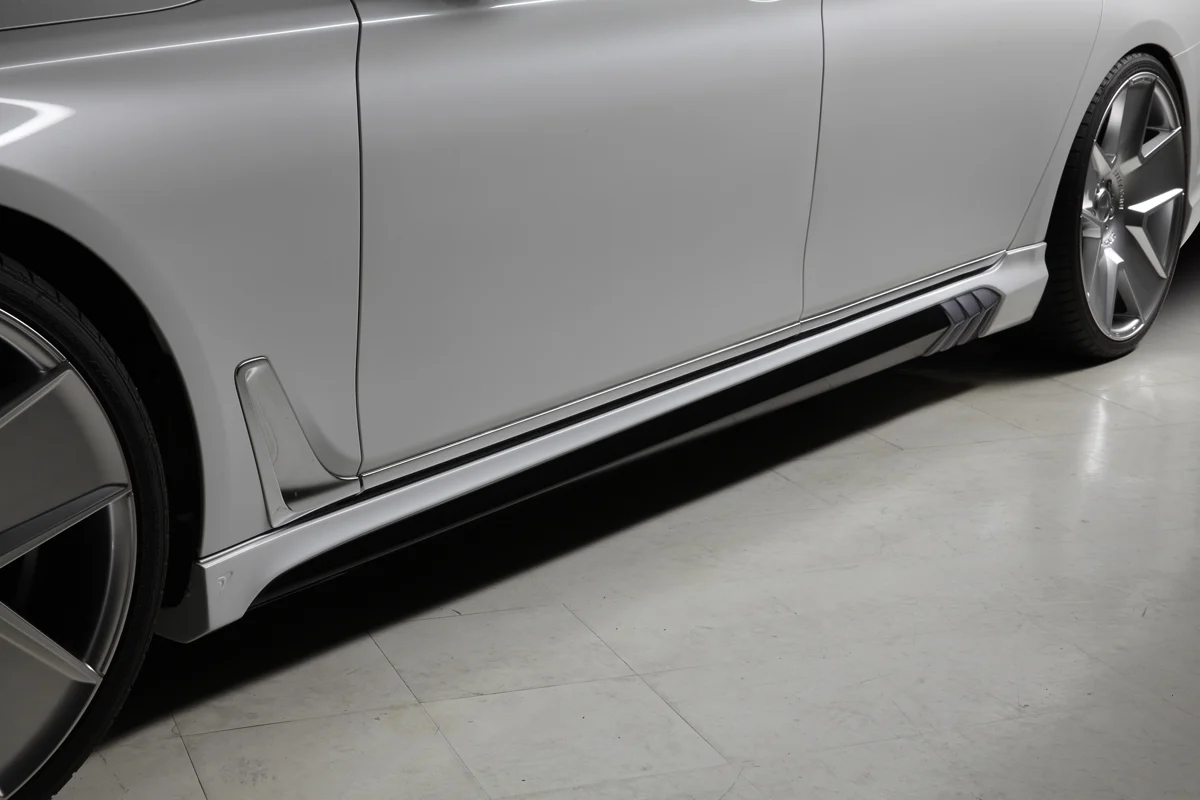 ชุดแต่ง BMW 7 Series WALD Japan สปอร์ตไลน์ แบล็กไบซัน เอดิชัน ภาพ 6