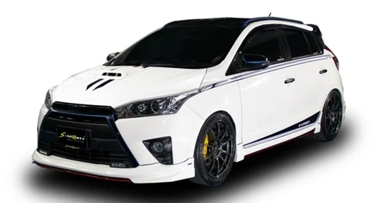 ชุดแต่ง Yaris Hatchback 2016 S-3 ภาพรถเต็มคันมุมหน้าจากต้นทาง S-Sporty