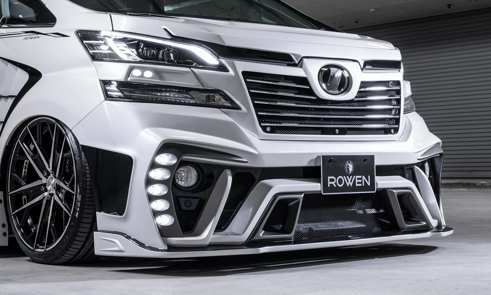 ชุดแต่ง TOYOTA 30 VELLFIRE Z-grade MODEL Bumper type AGH3#W/GGH3#W/AYH30W 2015.1~2017.12 Rowen Japan ภาพ 13