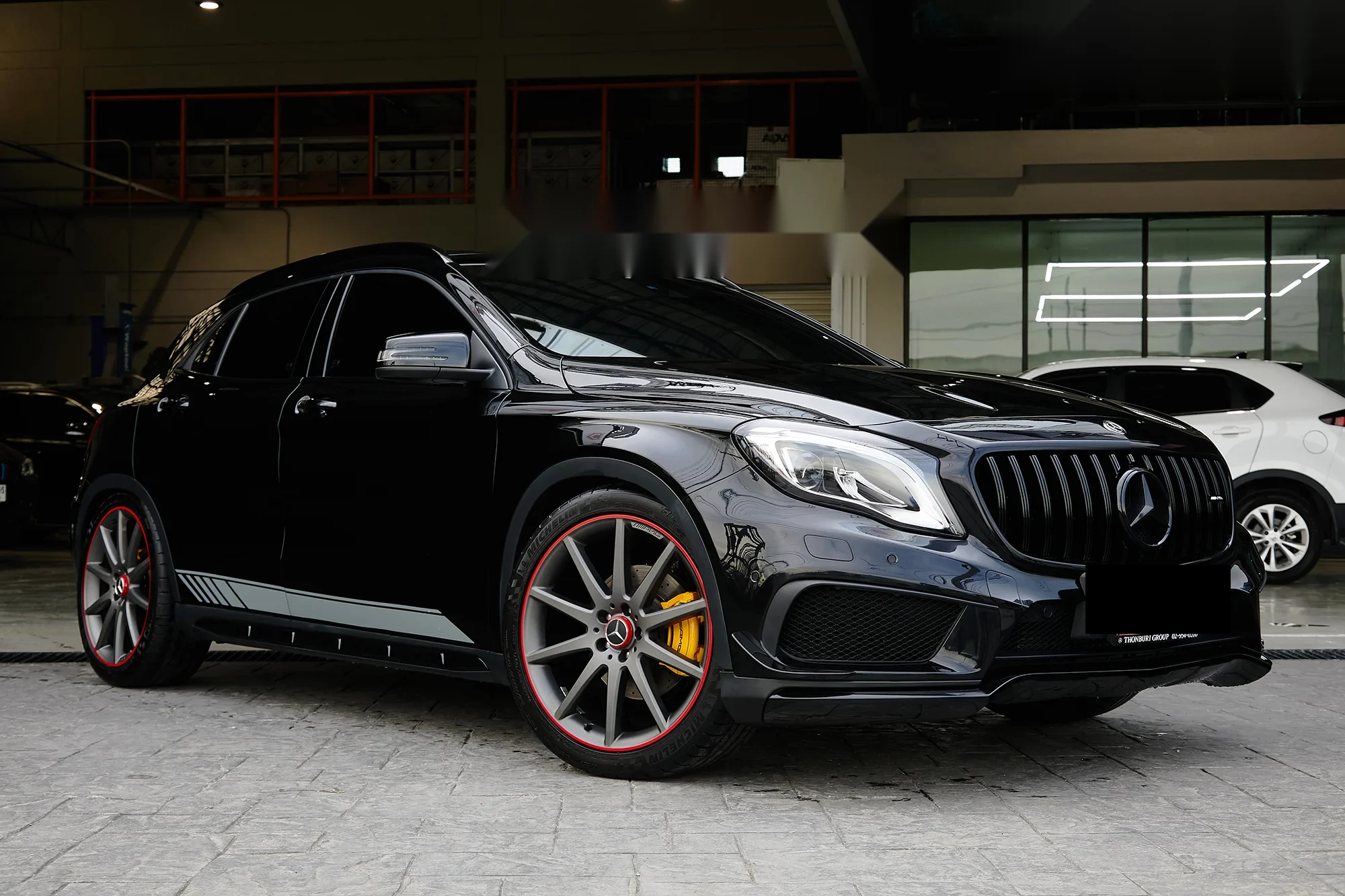 ชุดแต่ง MERCEDES BENZ GLA Mercedes-Benz GLA ติดตั้งชุดแต่ง GLA45 AMG Prodrive Shop ภาพ 10