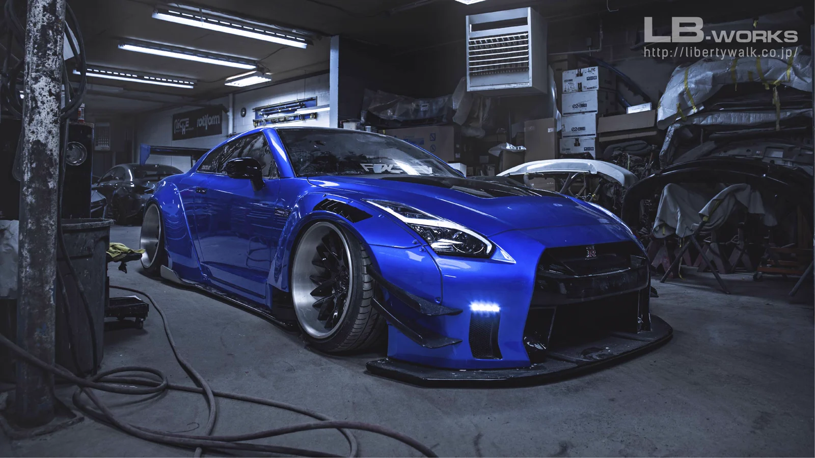 รูปชุดแต่ง ชุดแต่ง Nissan GTR R35 LB Work Type 2 ภาพที่ 22