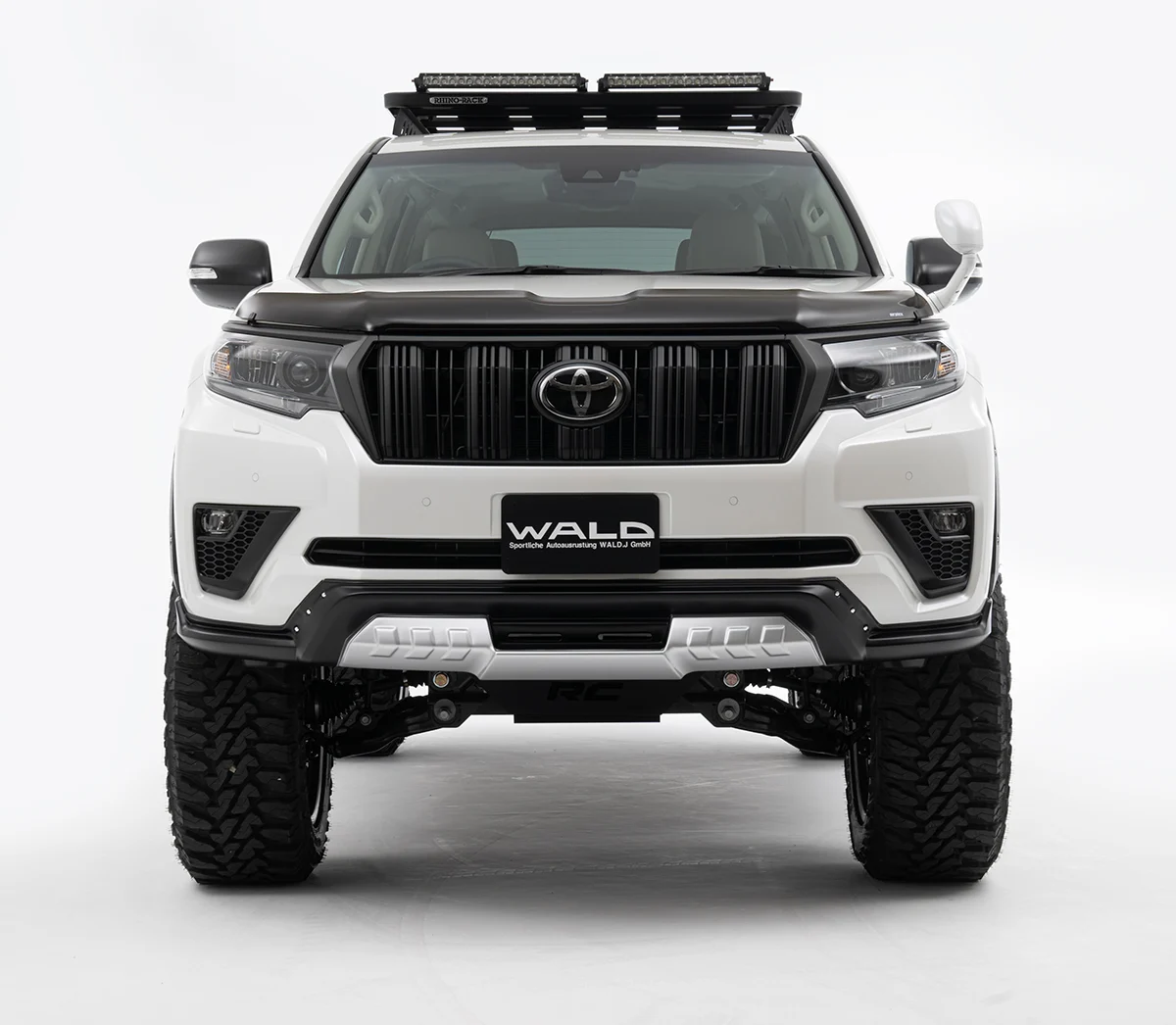 ชุดแต่ง TOYOTA LAND CRUISER PRADO WALD Japan เดสเสิร์ตไลน์ ภาพ 1