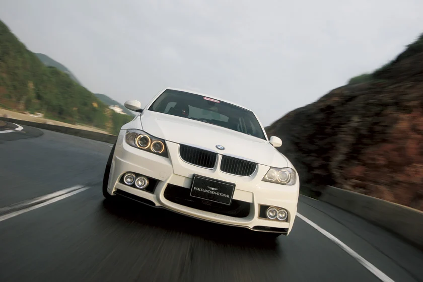 ชุดแต่ง BMW 3 Series SEDAN/TOURING WALD Japan สปอร์ตไลน์ ภาพ 16