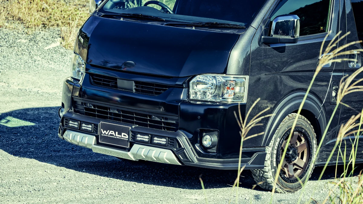 ชุดแต่ง TOYOTA HIACE WIDE/SUPER LONG WALD Japan เดสเสิร์ตไลน์ ภาพ 22