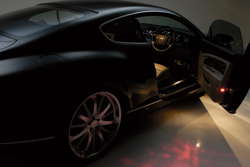 ชุดแต่ง BENTLEY CONTINENTAL GT WALD Japan เอ็กเซ็กคิวทีฟไลน์ ภาพ 12