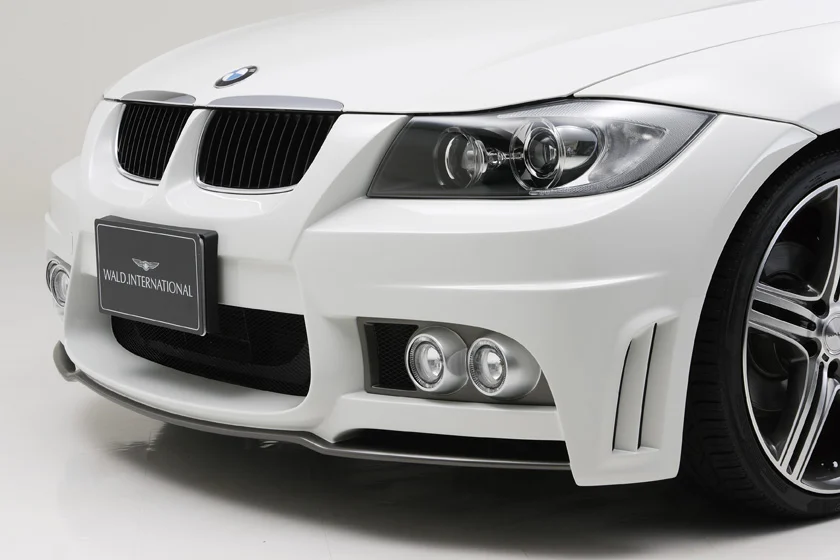 ชุดแต่ง BMW 3 Series SEDAN/TOURING WALD Japan สปอร์ตไลน์ ภาพ 3