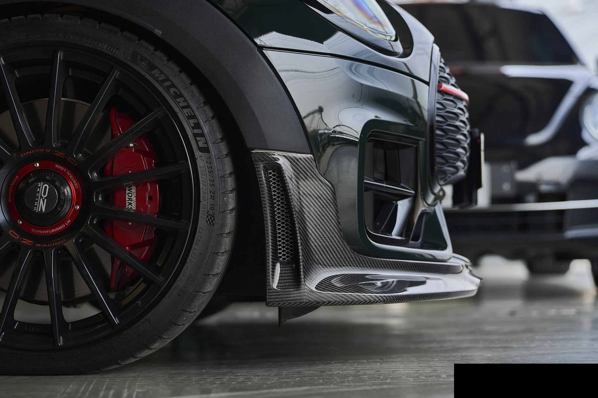 ชุดแต่ง MINI CLUBMAN Mini F54 Clubman JCW LCI x DuelL AG Rear คาร์บอน ดิฟฟิวเซอร์ Prodrive Shop ภาพ 4