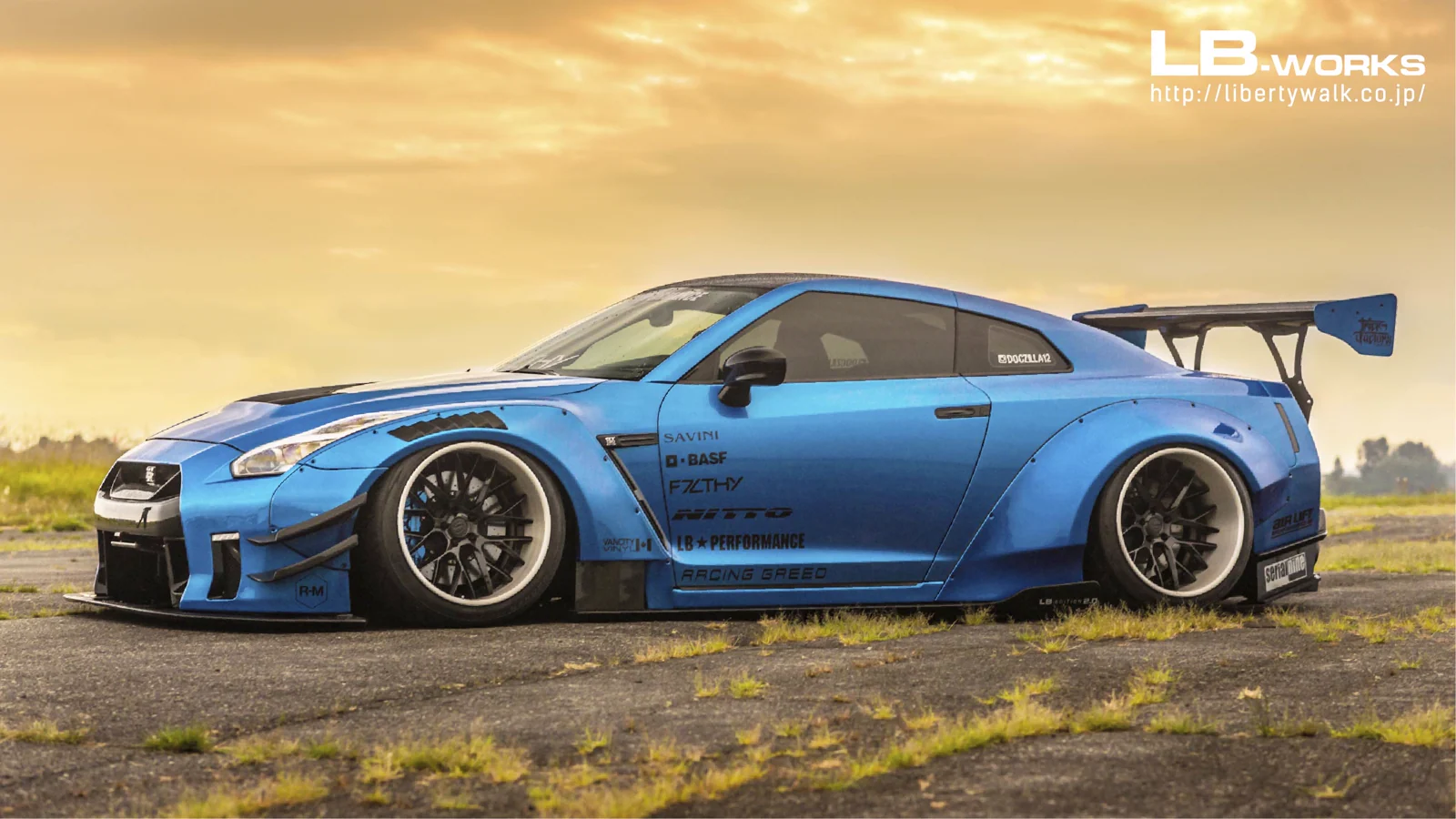 รูปชุดแต่ง ชุดแต่ง Nissan GTR R35 LB Work Type 2 ภาพที่ 18
