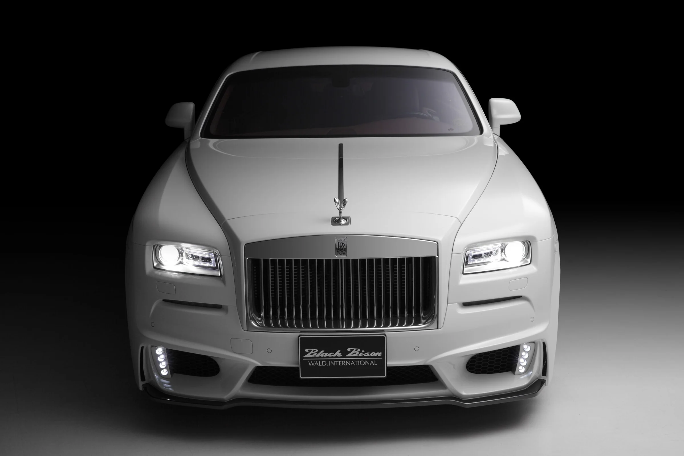 ชุดแต่ง ROLLS-ROYCE WRAITH WALD Japan สปอร์ตไลน์ แบล็กไบซัน เอดิชัน ภาพ 2