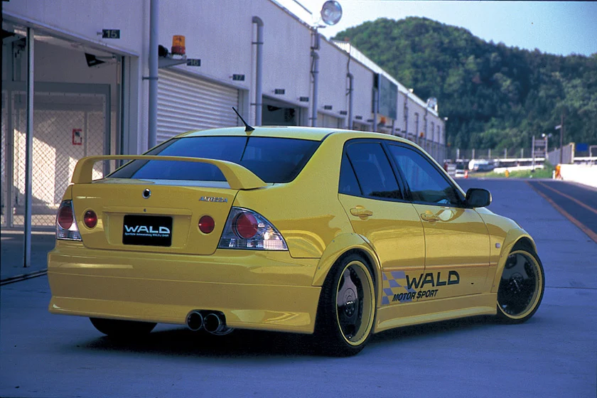 ชุดแต่ง TOYOTA ALTEZZA WALD Japan สปอร์ตไลน์ ภาพ 7