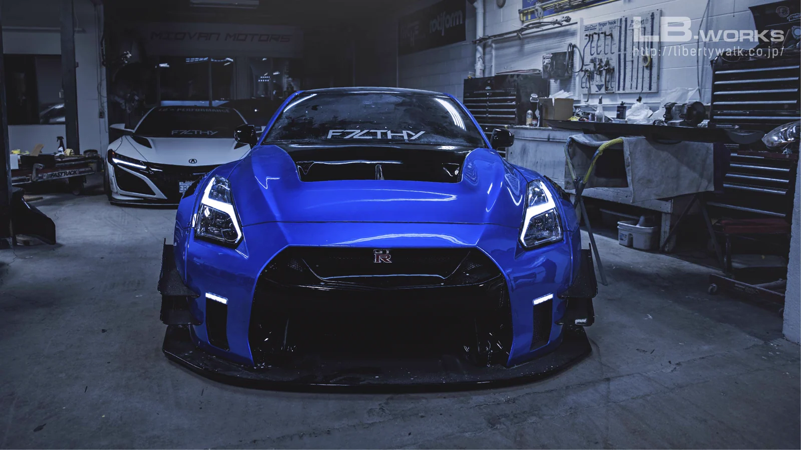 รูปชุดแต่ง ชุดแต่ง Nissan GTR R35 LB Work Type 2 ภาพที่ 14