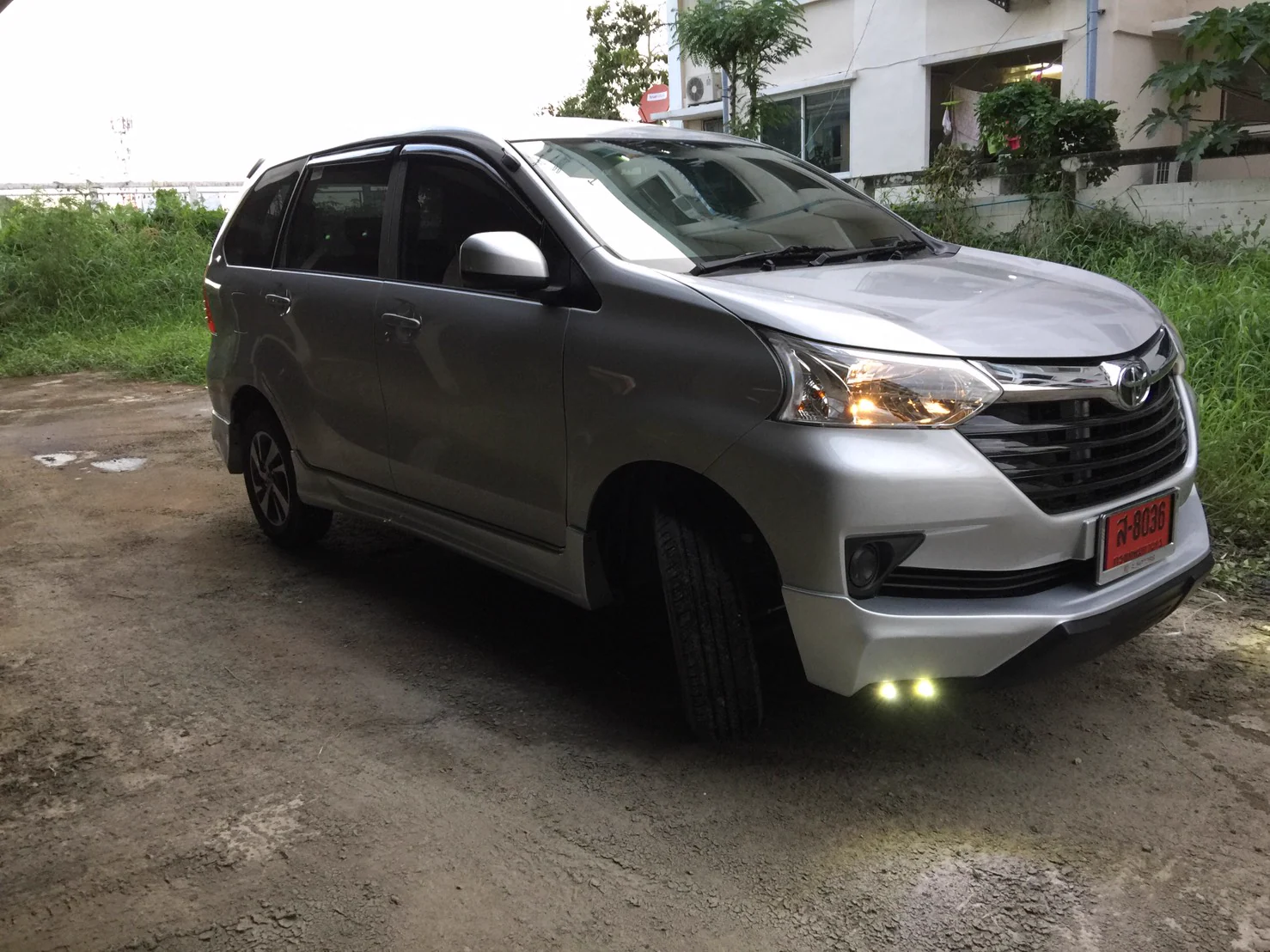 รูปชุดแต่ง ชุดแต่ง Toyota Avanza 2012 2021 ภาพที่ 3