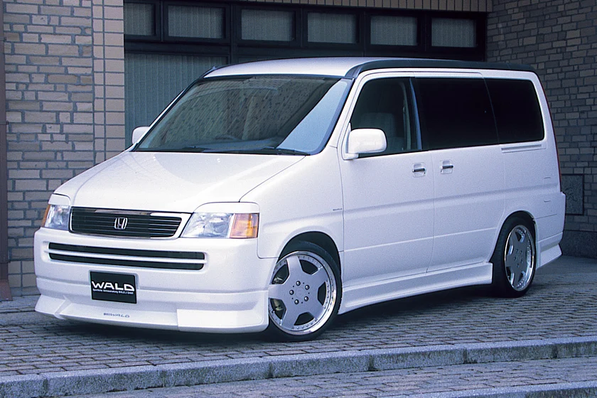 ชุดแต่ง HONDA STEP WGN WALD Japan สปอร์ตไลน์ ภาพ 1