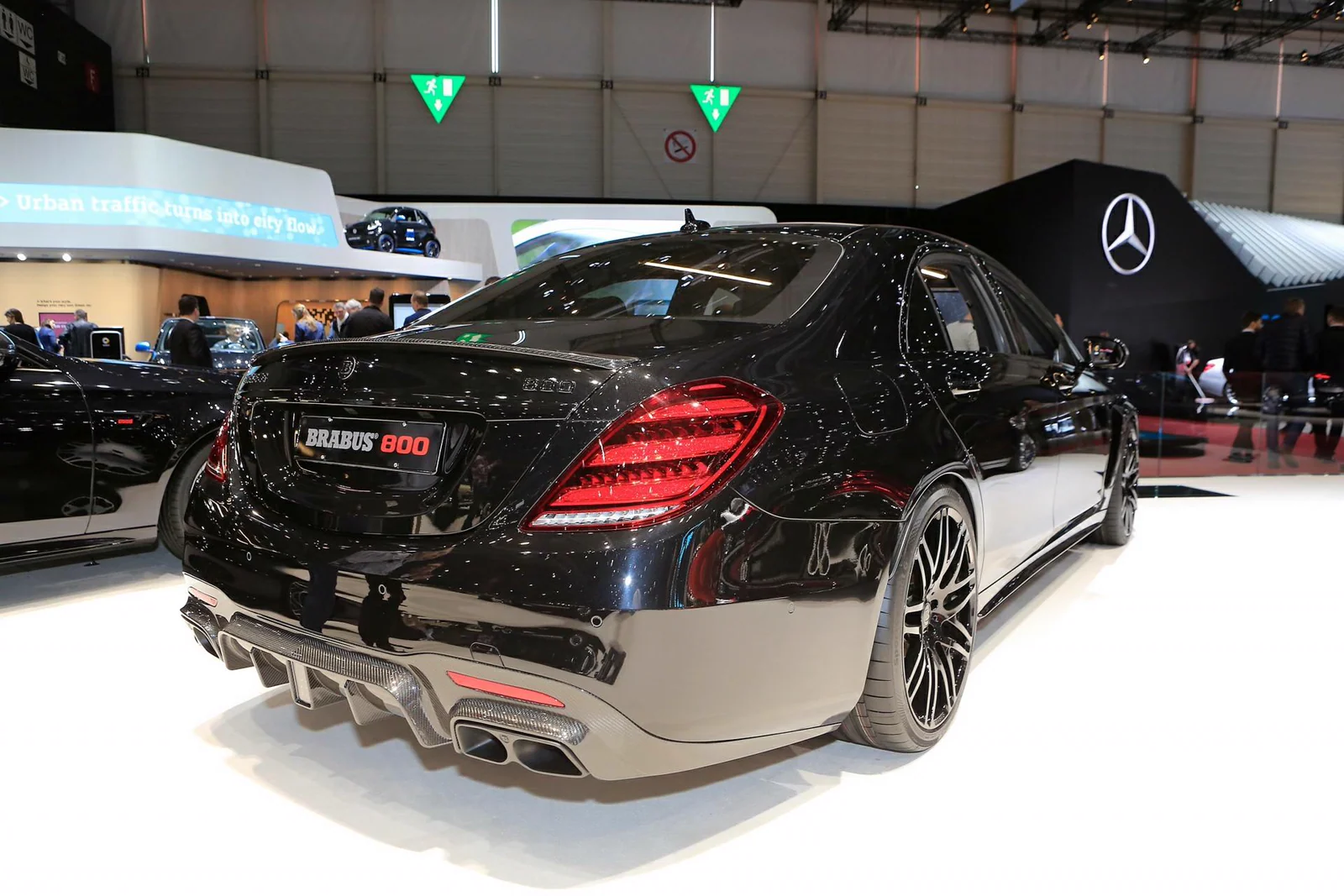 รูปชุดแต่ง ชุดแต่ง Mercedes-Benz S Class W222 Brabus ภาพที่ 3