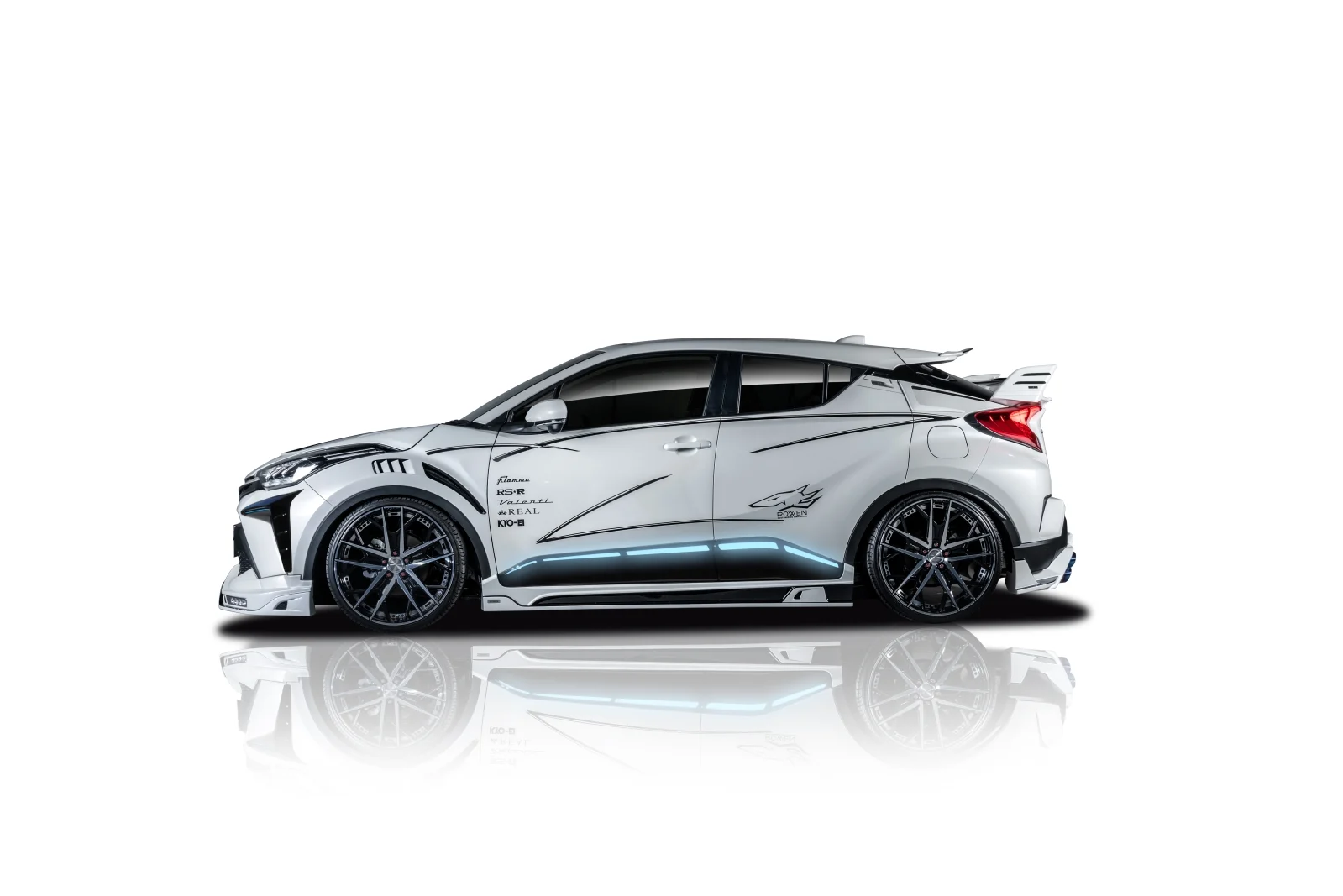 ชุดแต่ง TOYOTA C-HR MODEL ZYX11/NGX10/NGX50 2019.10~2023.07 Rowen Japan ภาพ 3