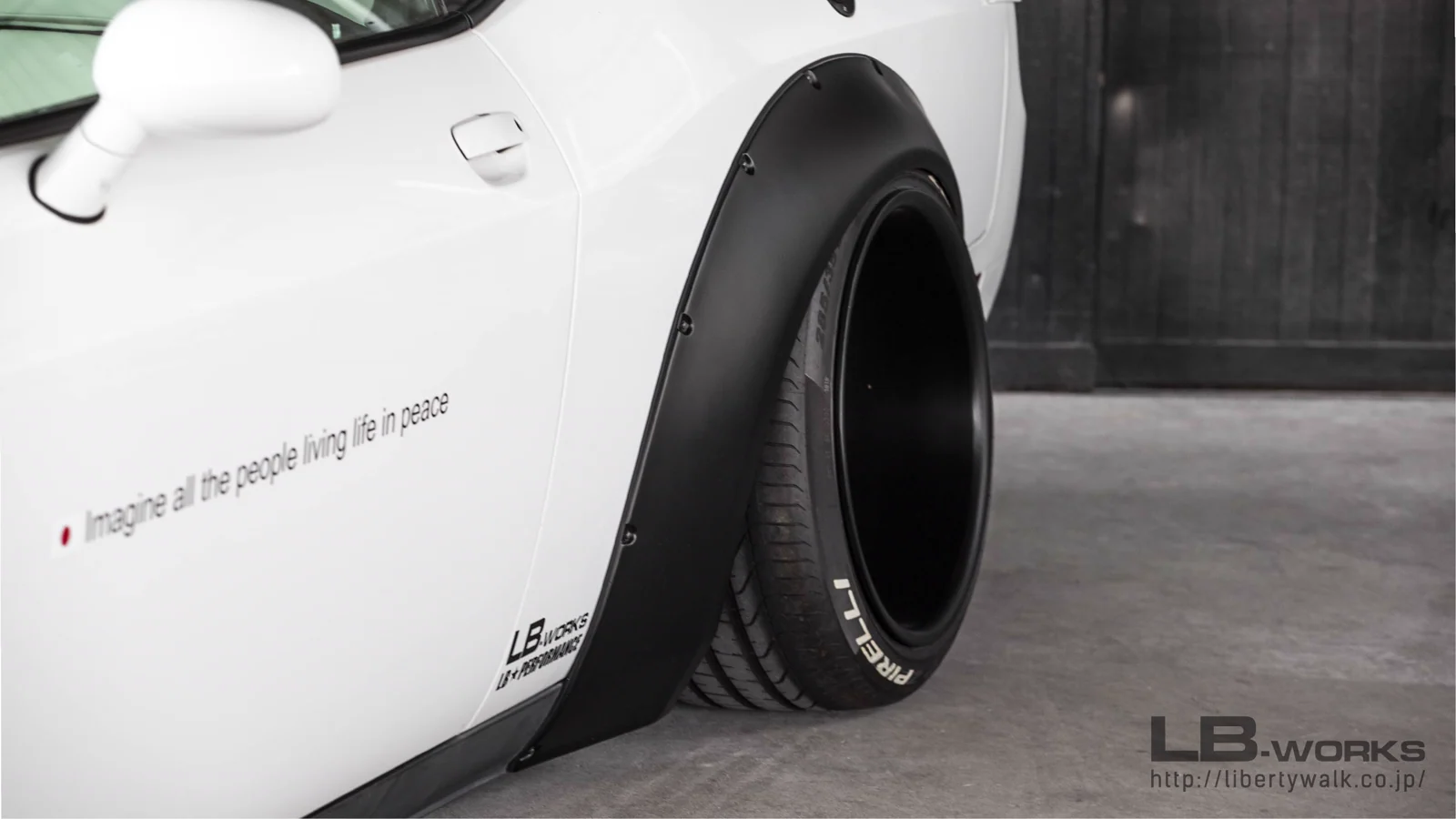 รูปชุดแต่ง ชุดแต่ง Dodge Challenger LB WORK ภาพที่ 4