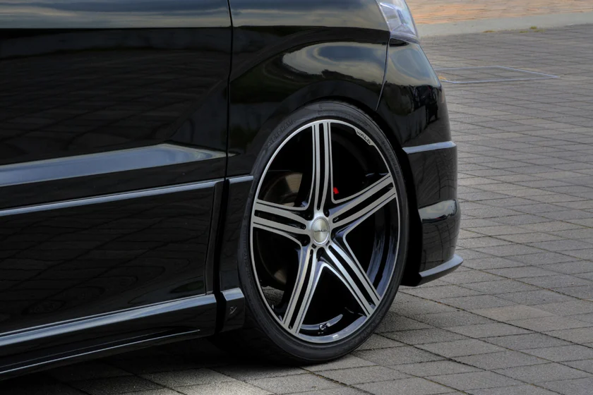 ชุดแต่ง TOYOTA ALPHARD WALD Japan สปอร์ตไลน์ แบล็กไบซัน เอดิชัน ภาพ 23
