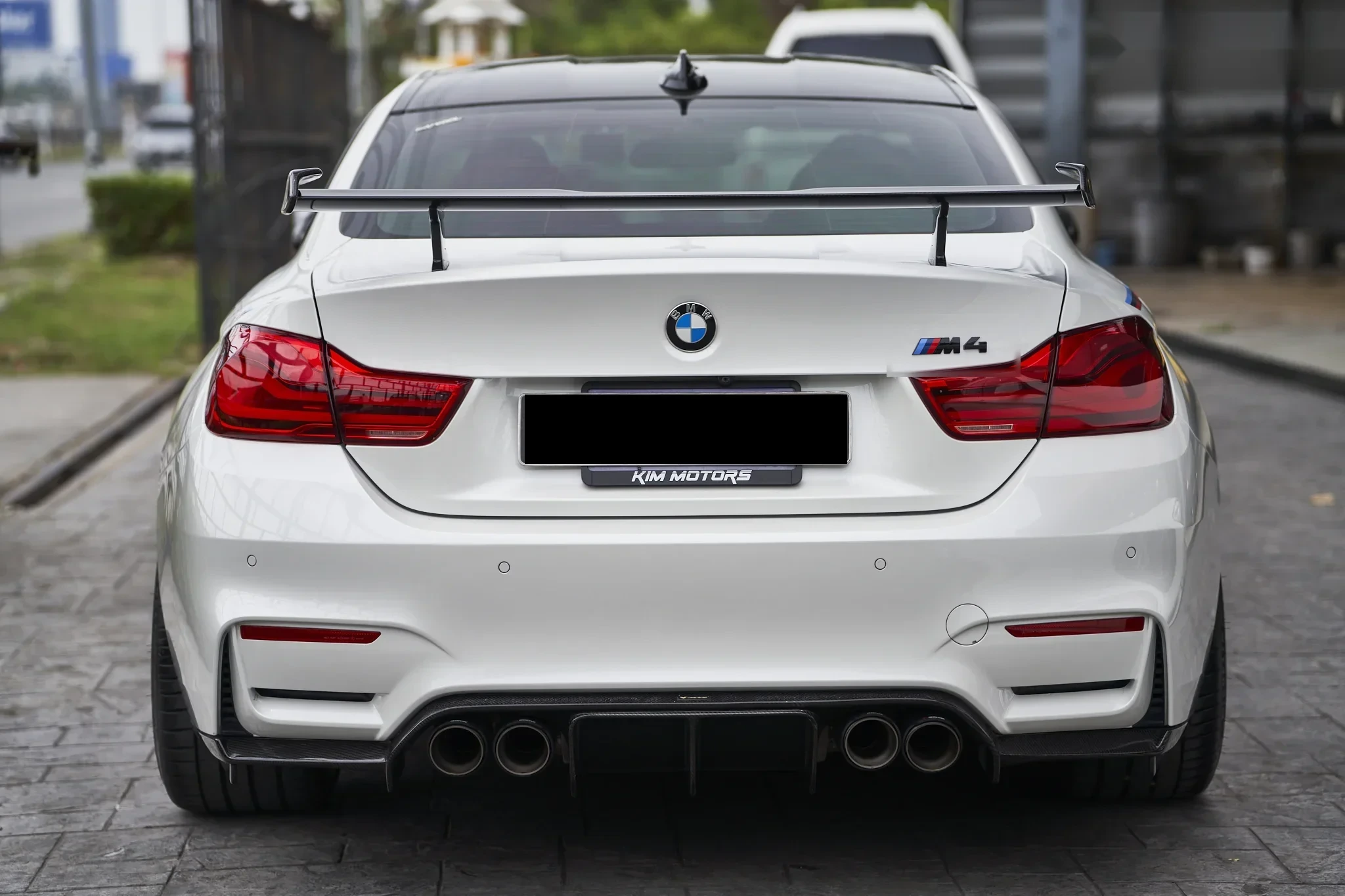 ชุดแต่ง BMW M4 (F82) BMW M4 x M Performance Prodrive Shop ภาพ 6