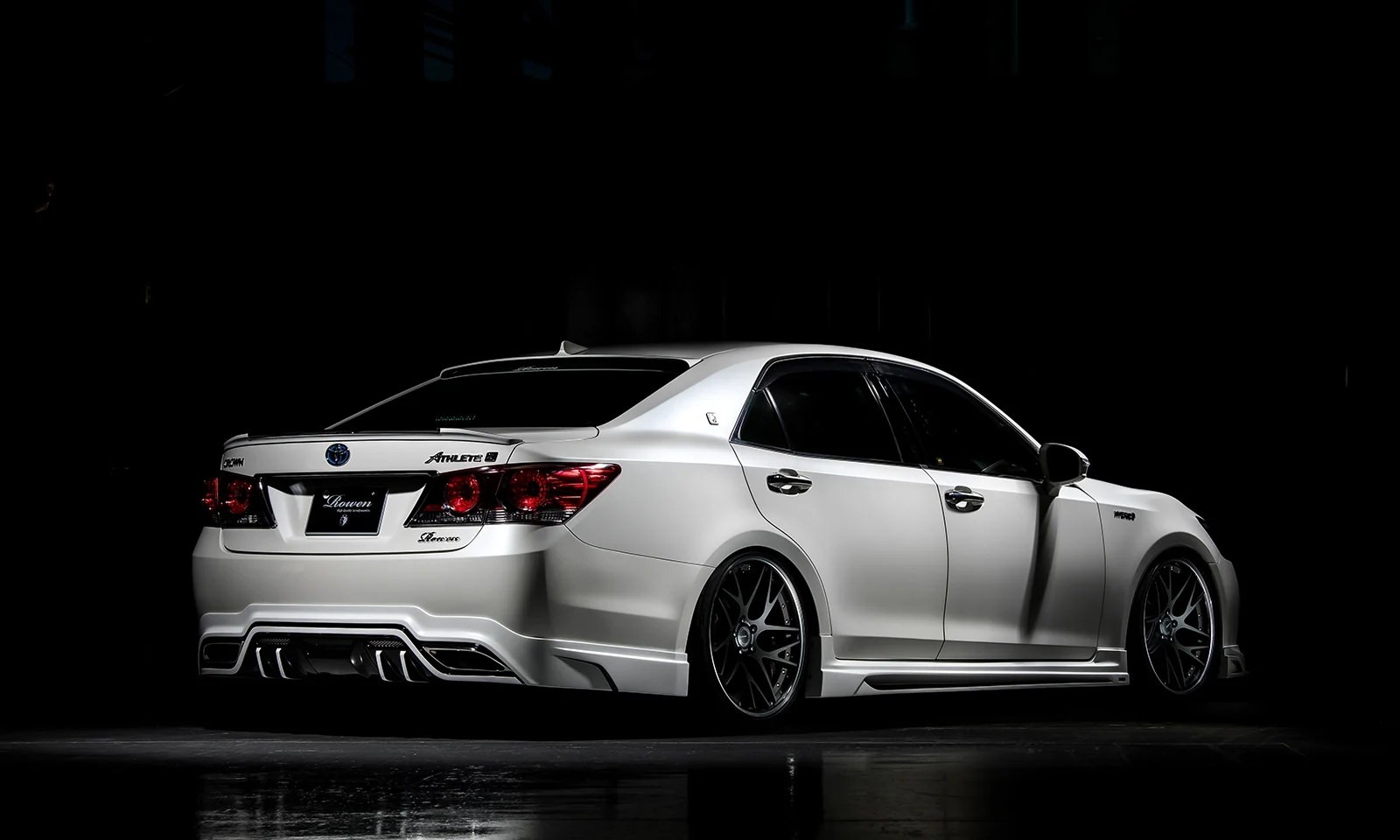 ชุดแต่ง TOYOTA 210 CROWN ATHLETE MODEL GRS211/GRS214/ARS210/AWS210 2015.10~2018.07 Rowen Japan ภาพ 27