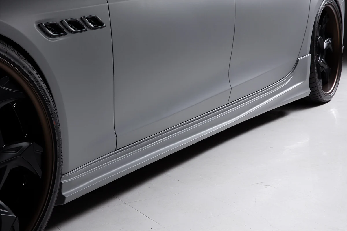 ชุดแต่ง MASERATI QUATTROPORTE WALD Japan เอ็กเซ็กคิวทีฟไลน์ ภาพ 9