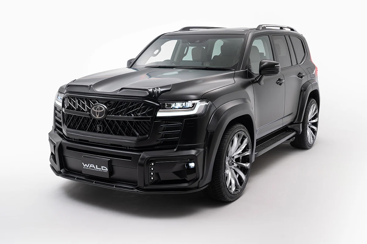 ชุดแต่ง TOYOTA LAND CRUISER 300 ZX WALD Japan สปอร์ตไลน์ แบล็กไบซัน เอดิชัน ภาพ 3