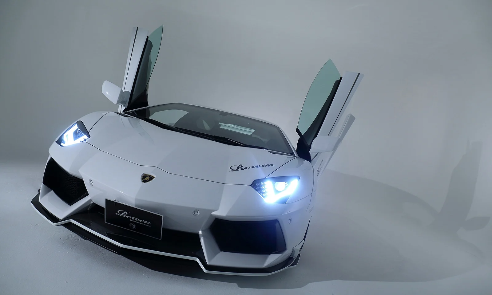 ชุดแต่ง LAMBORGHINI Aventador LP700 2012.11~Rowen Japan ภาพ 10