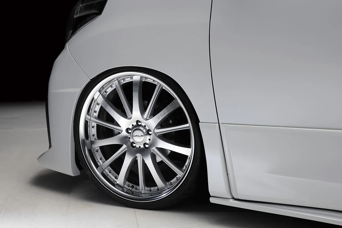 ชุดแต่ง TOYOTA ALPHARD WALD Japan สปอร์ตไลน์ แบล็กไบซัน เอดิชัน COMBINATION KIT ภาพ 21