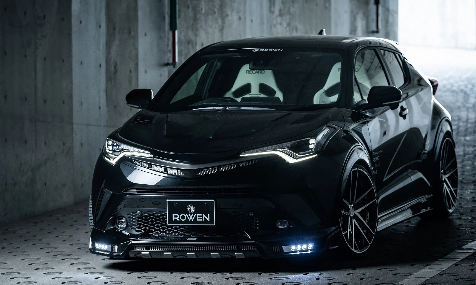 ชุดแต่ง TOYOTA C-HR MODEL ZYX10/NGX10/NGX50 2016.12~2019.09 Rowen Japan ภาพ 9