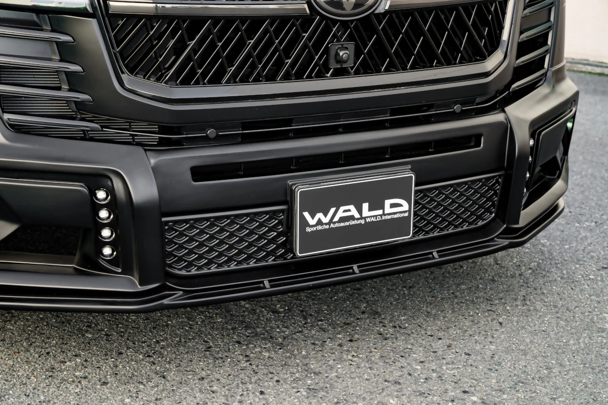 ชุดแต่ง TOYOTA LAND CRUISER 300 ZX WALD Japan สปอร์ตไลน์ แบล็กไบซัน เอดิชัน ภาพ 28