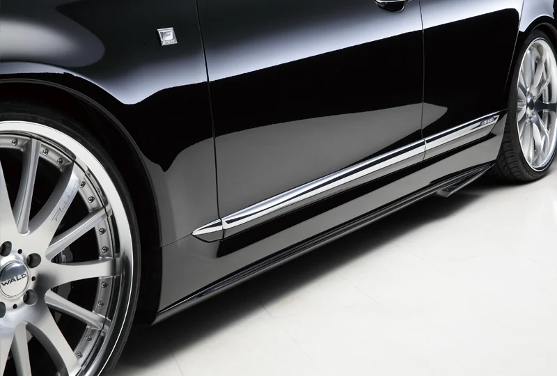 ชุดแต่ง LEXUS LS460/600h F SPORT WALD Japan เอ็กเซ็กคิวทีฟไลน์ ภาพ 12