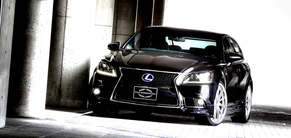 ชุดแต่ง LEXUS LS460/600h F SPORT WALD Japan เอ็กเซ็กคิวทีฟไลน์ ภาพ 24