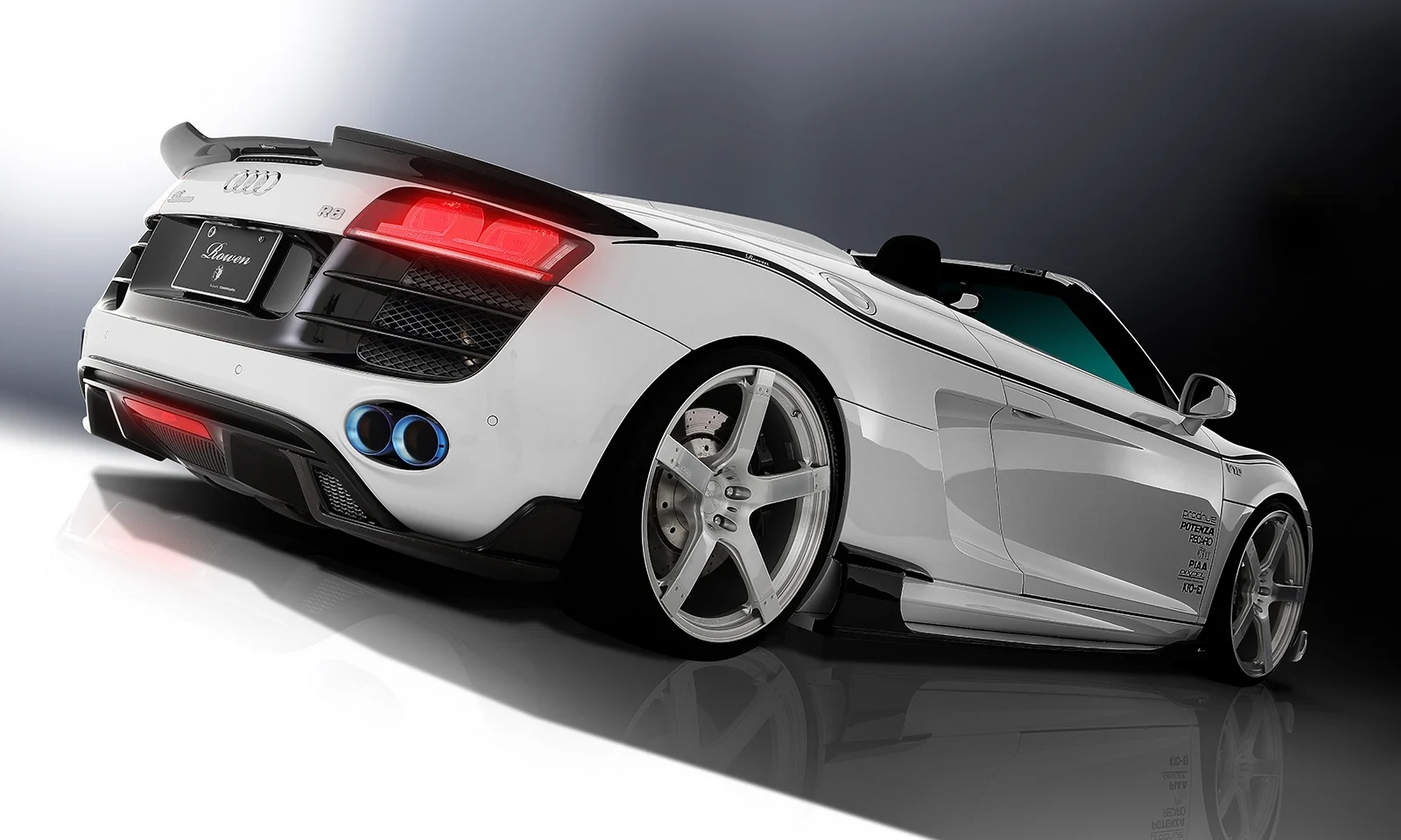 ชุดแต่ง Audi R8 Spyder 5.2(V10) 42BUJF 2010.10~2013.03 Rowen Japan ภาพ 8