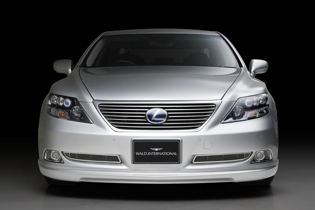 ชุดแต่ง LEXUS LS460/L 600h/hL WALD Japan เอ็กเซ็กคิวทีฟไลน์ V2 ภาพ 1