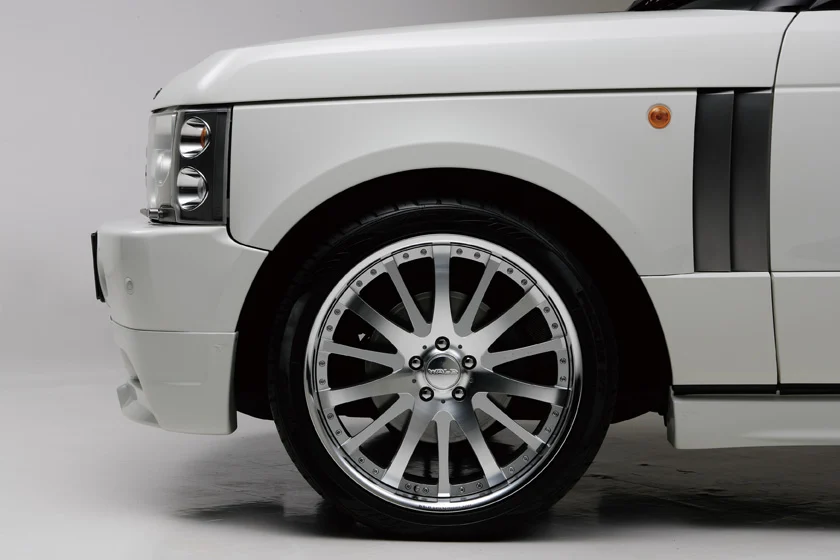 ชุดแต่ง LAND ROVER RANGE ROVER WALD Japan สปอร์ตไลน์ ภาพ 14