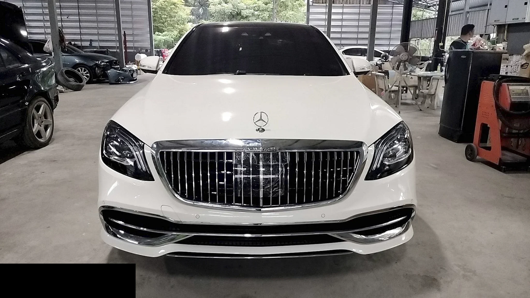 ชุดแต่ง MERCEDES BENZ W222 Mercedes-Benz W222 x Maybach Prodrive Shop ภาพ 5