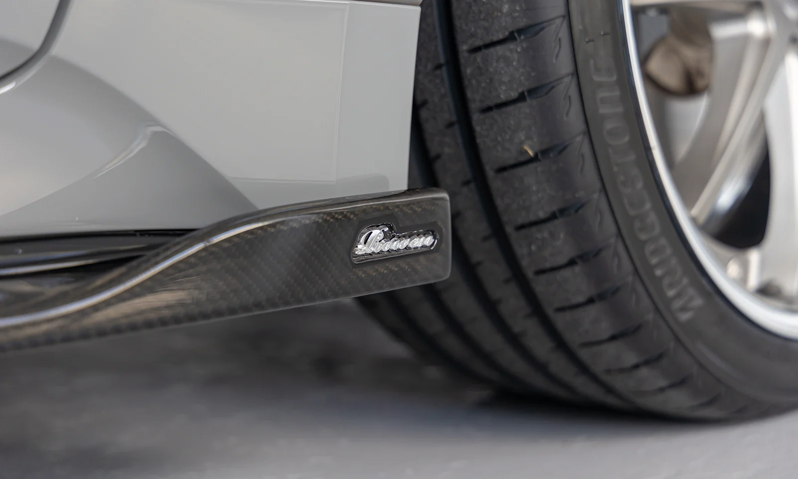 ชุดแต่ง LEXUS IS500 F-SPORT Performance 5BA-USE30 2022.08 Rowen Japan ภาพ 14