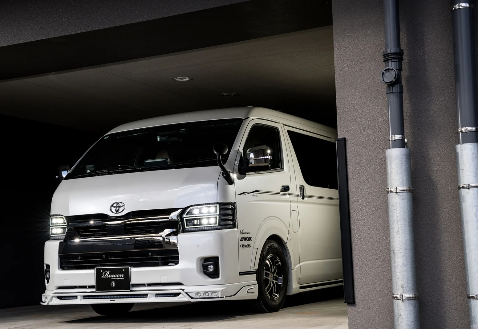 ชุดแต่ง TOYOTA 200HIACE Wide 4 /5 /6 /7 MODEL GDH/KDH/TRH211 2013.12~Rowen Japan ภาพ 20