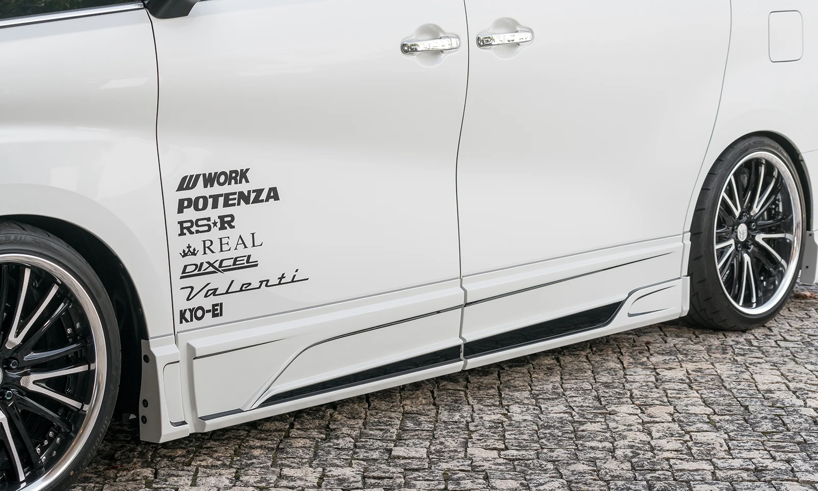 ชุดแต่ง TOYOTA 30 VELLFIRE Z-grade MODEL AGH3#W/GGH3#W/AYH30W 2015.1~2017.12 Rowen Japan ภาพ 7