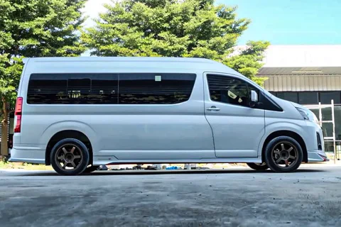 ชุดแต่ง TOYOTA Commuter รถตู้ 2019 2025 AMT 2019 V1 – ภาพที่ 45