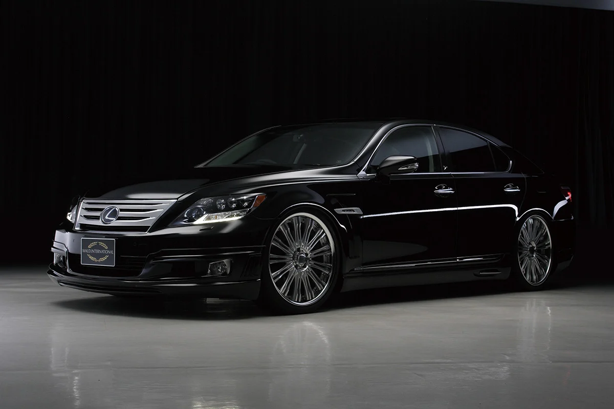 ชุดแต่ง LEXUS LS600h/hL WALD Japan เอ็กเซ็กคิวทีฟไลน์ ภาพ 3