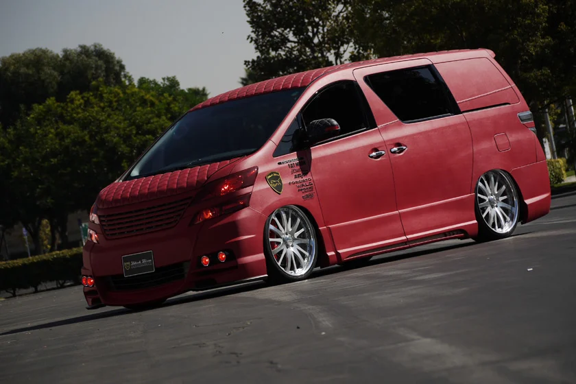 ชุดแต่ง TOYOTA VELLFIRE WALD Japan สปอร์ตไลน์ แบล็กไบซัน เอดิชัน ภาพ 17