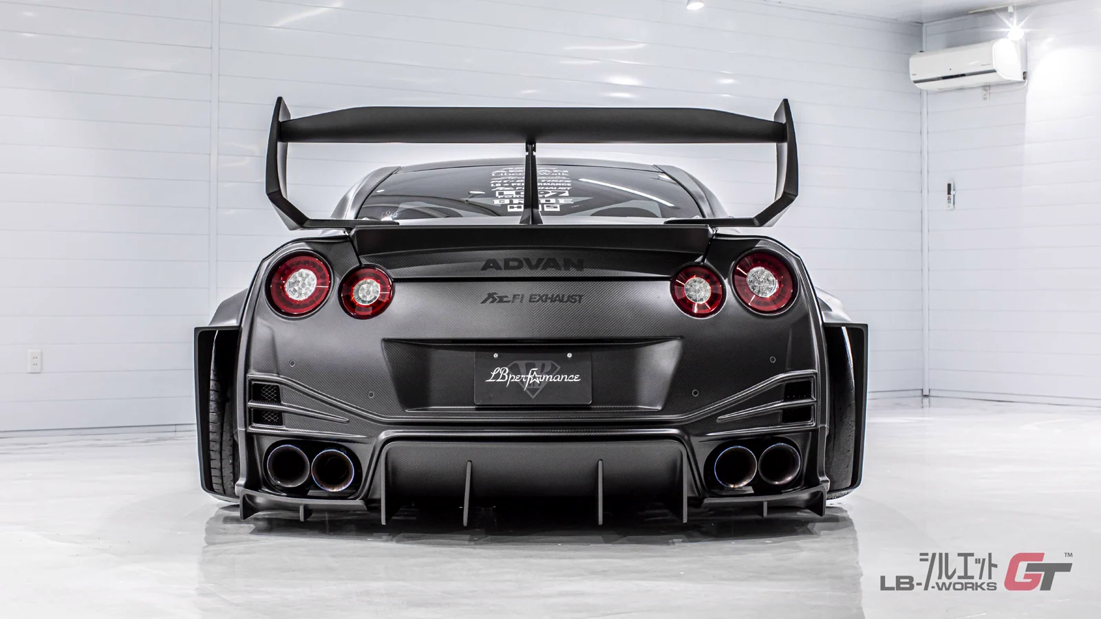 รูปชุดแต่ง ชุดแต่ง Nissan GTR R35 LB Work GT RR ภาพที่ 9