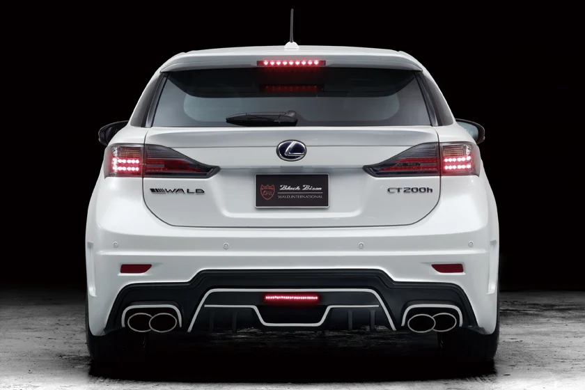 ชุดแต่ง LEXUS CT200h WALD Japan สปอร์ตไลน์ แบล็กไบซัน เอดิชัน ภาพ 6