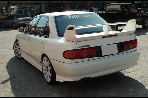 ชุดแต่ง Mitsubishi E Car