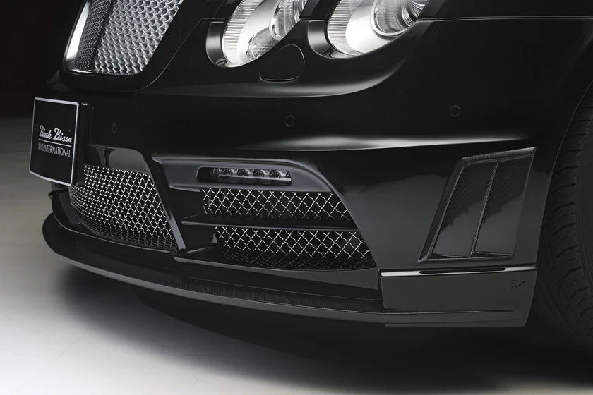 ชุดแต่ง BENTLEY CONTINENTAL FLYING SPUR WALD Japan สปอร์ตไลน์ แบล็กไบซัน เอดิชัน ภาพ 3