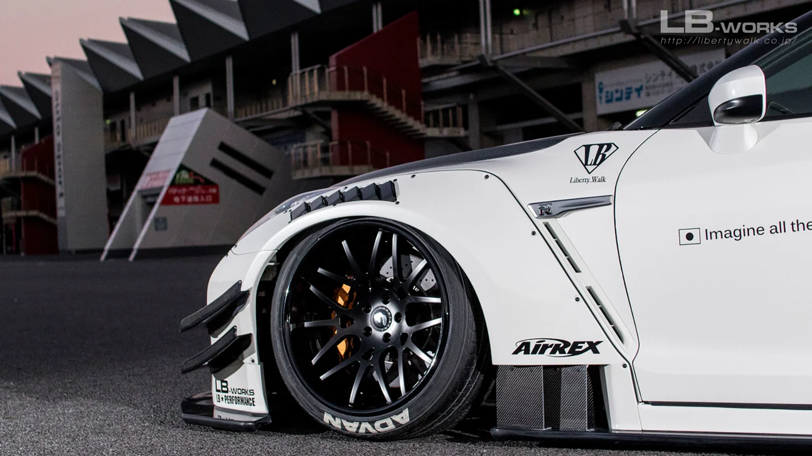 รูปชุดแต่ง ชุดแต่ง Nissan GTR R35 LB Work Type 2 ภาพที่ 5
