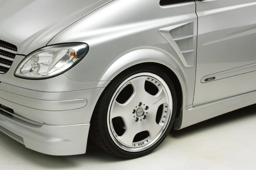 ชุดแต่ง MERCEDES-BENZ V-CLASS SHORT/LONG(incl.VIANO) WALD Japan เอ็กเซ็กคิวทีฟไลน์ ภาพ 5