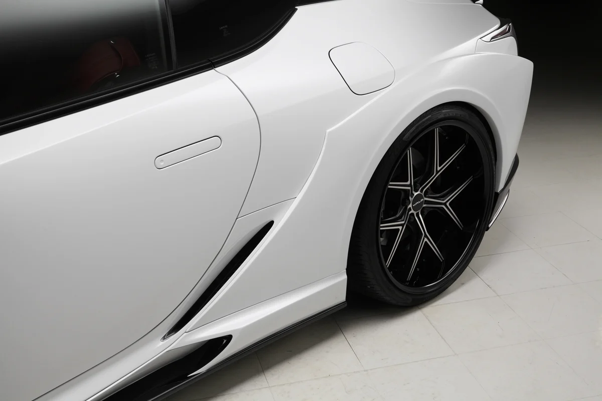 ชุดแต่ง LEXUS LC500/500h WALD Japan สปอร์ตไลน์ ภาพ 17