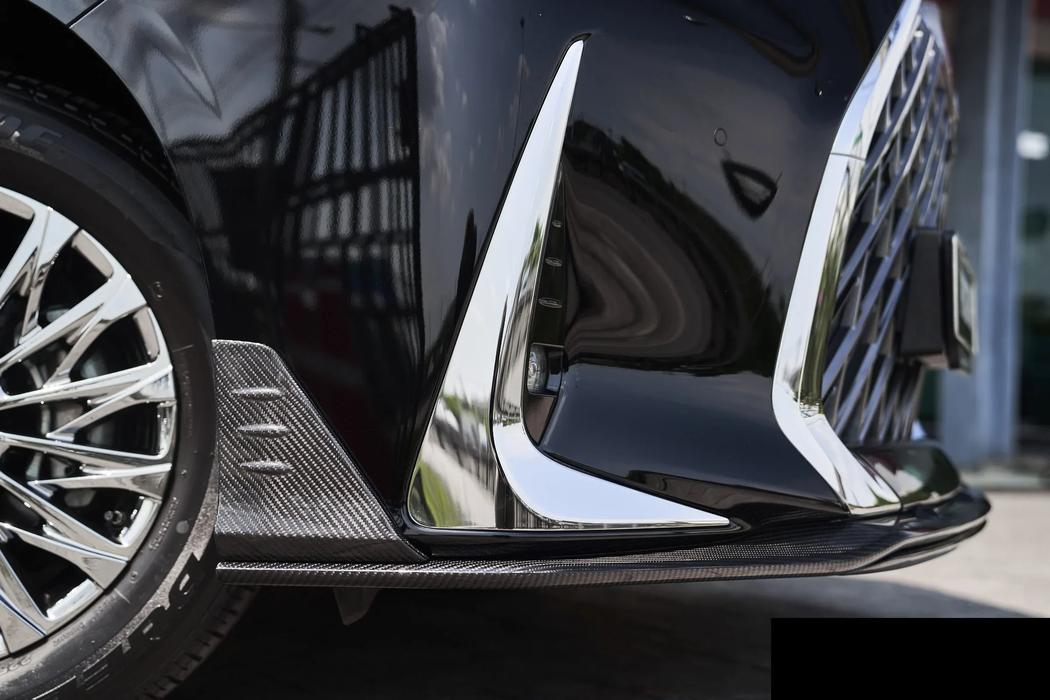 ชุดแต่ง LEXUS LM Lexus LM 300h x ARTISAN SPIRITS Prodrive Shop ภาพ 3